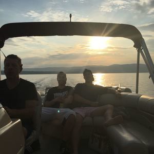 Meet your Posher, Zachary